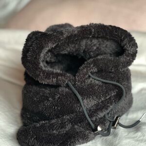 Fuzzy Black Neck Warmer
